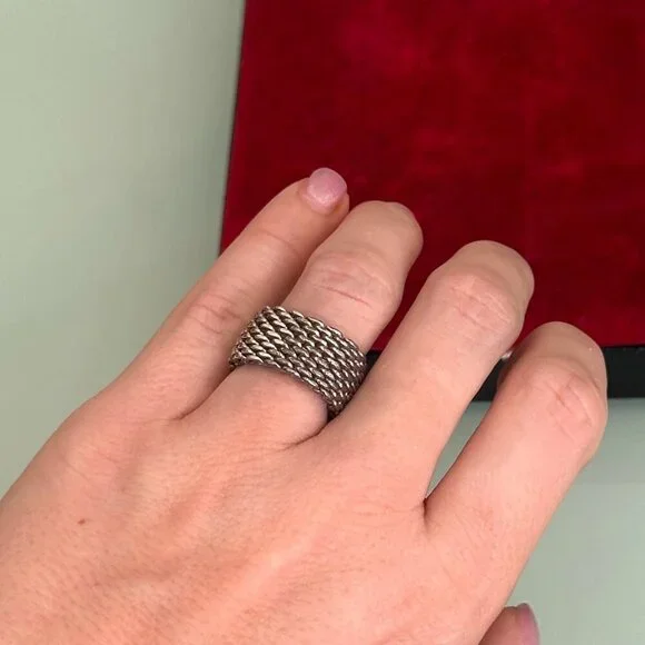 Tiffany & Co Somerset Mesh Ring Sterling Silver 925 – Size 6 Authentic - Picture 8 of 9